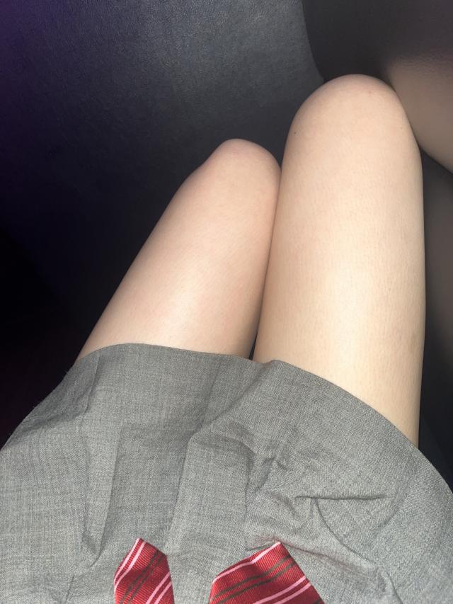 みな