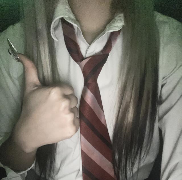 みな