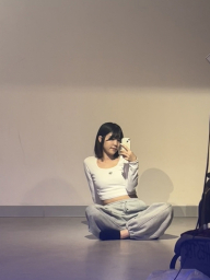 なる