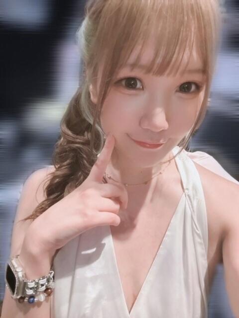 girl_6a09d2cb266ce8.54820282_480x640.jpg