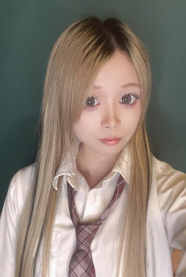 みな