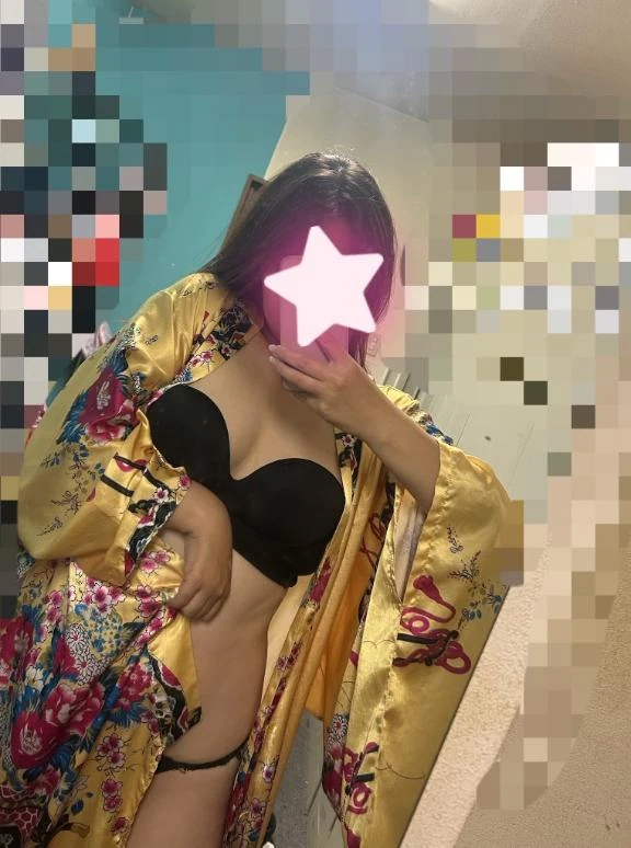 みさ