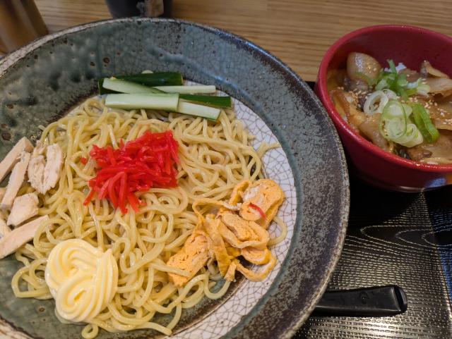 とあ