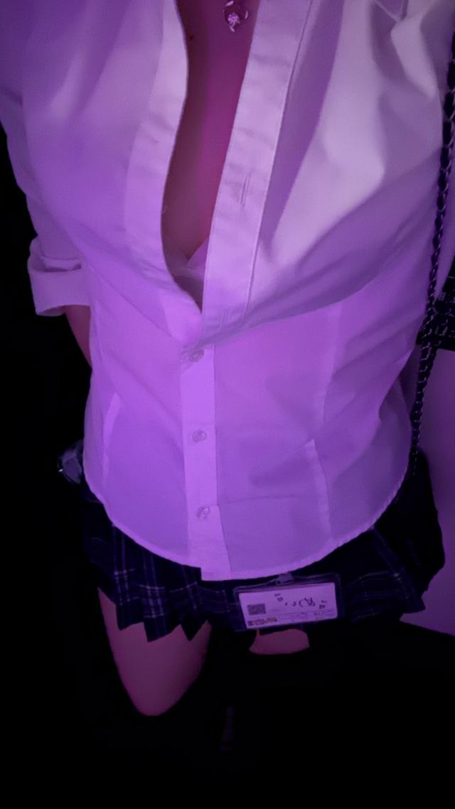 めい