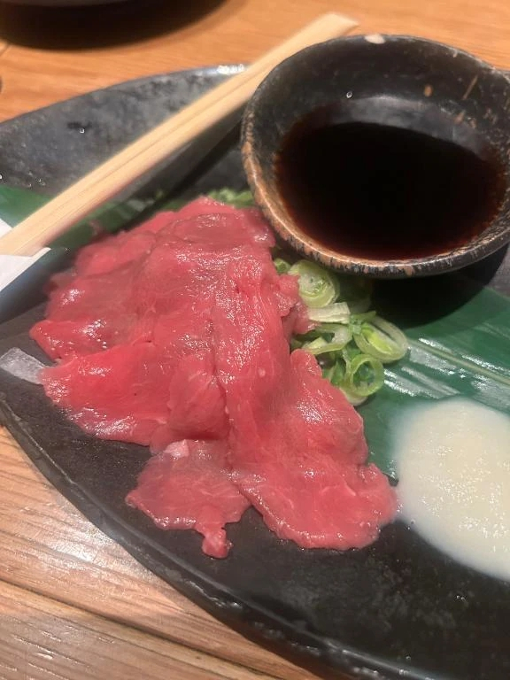 めい