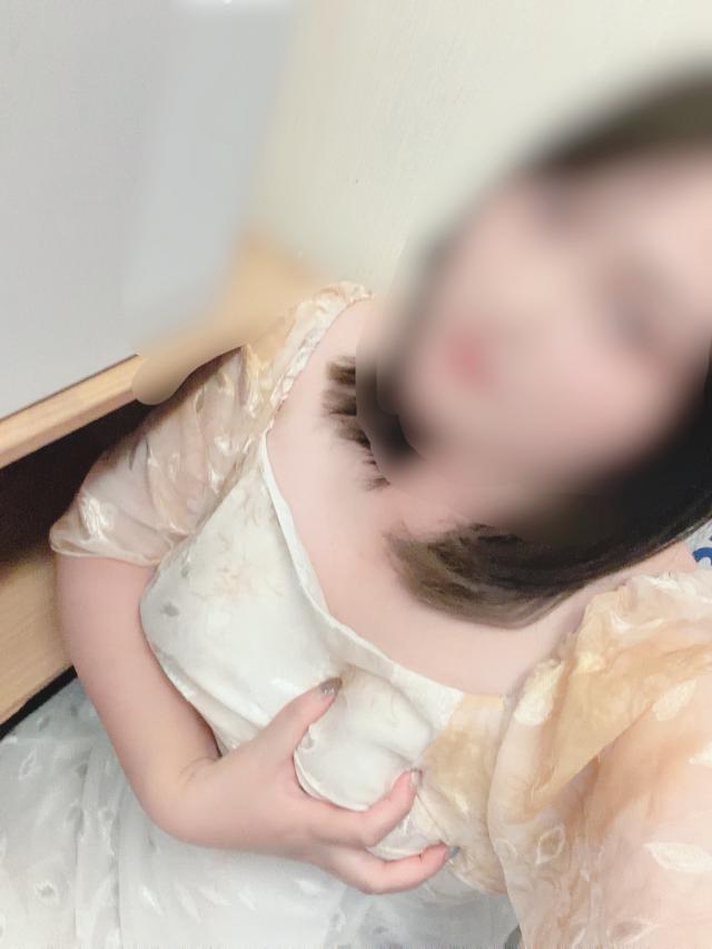 めぐむ
