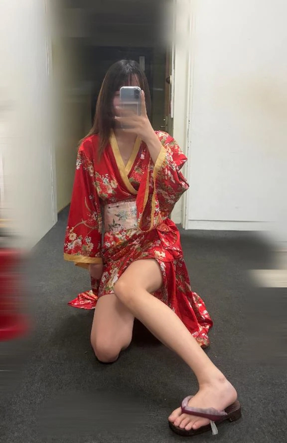 きさら