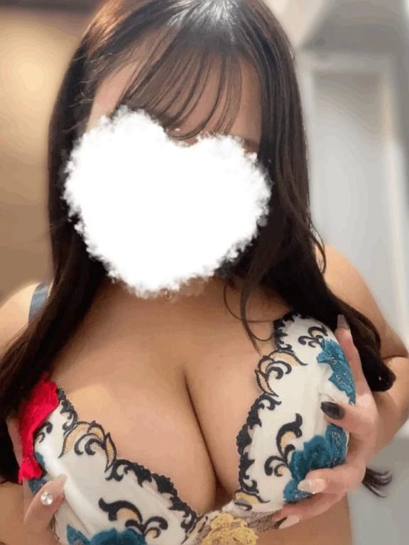 みいな