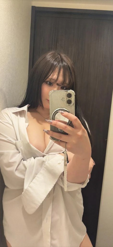 さとみ
