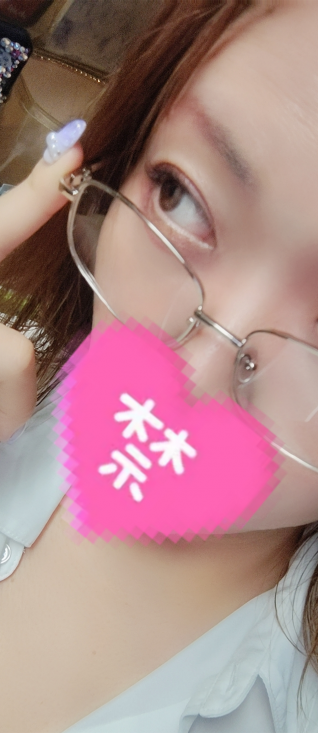 せりな