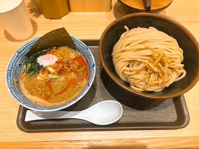 れいる