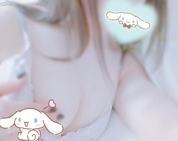 ゆりな