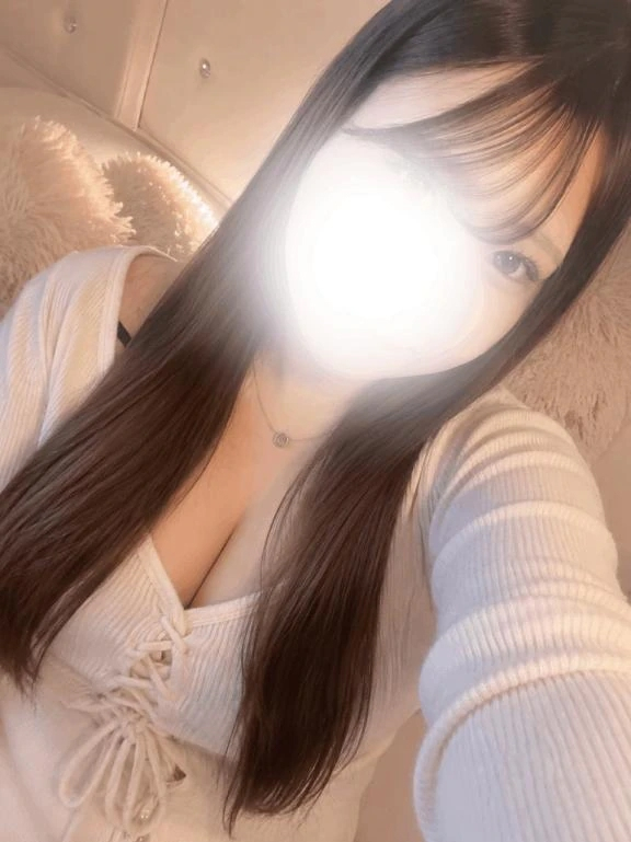 みいな