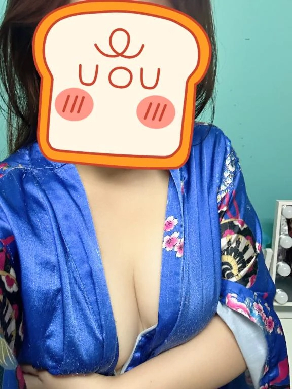みさ