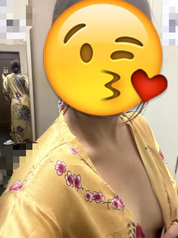 みさ
