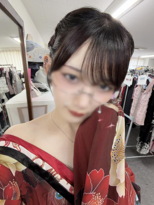 きら