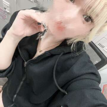 るあ
