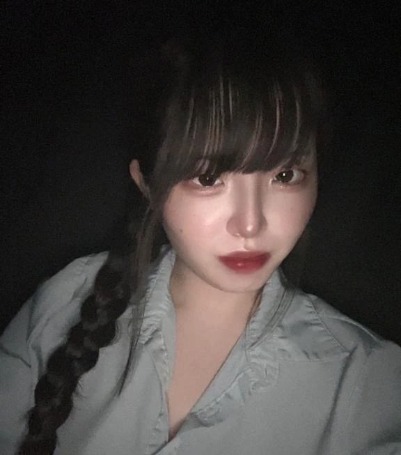 みあ