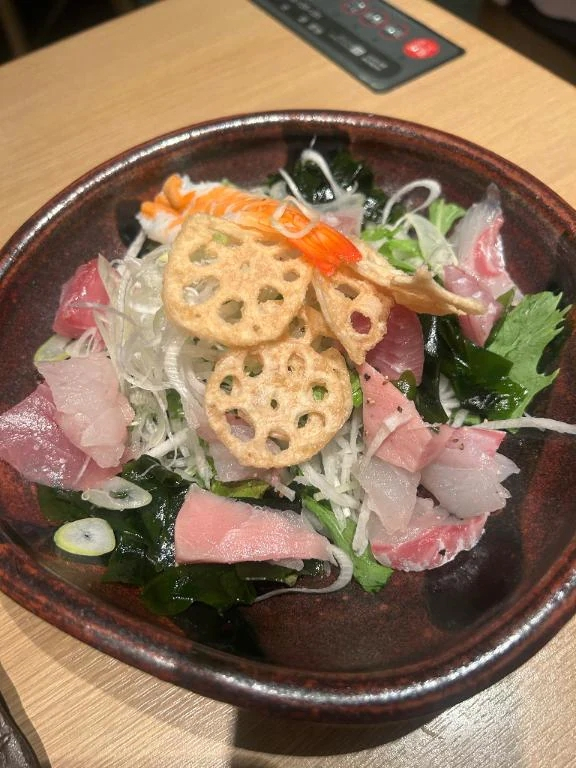 めい