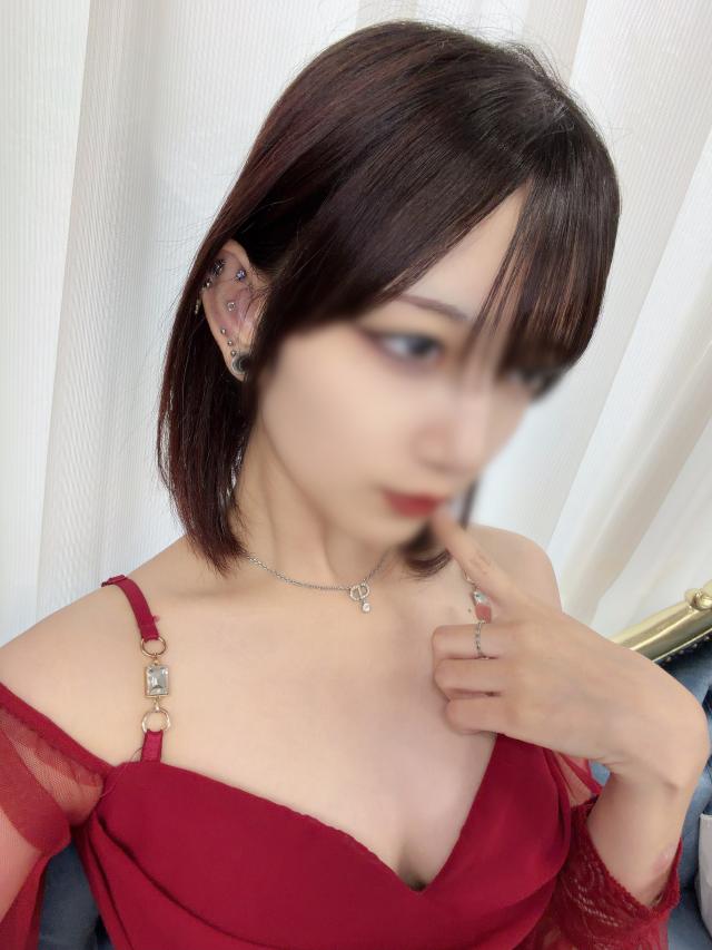 きら