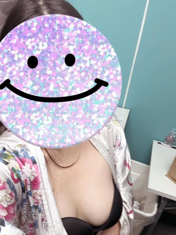 みさ