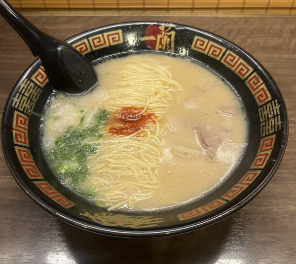 シイナ