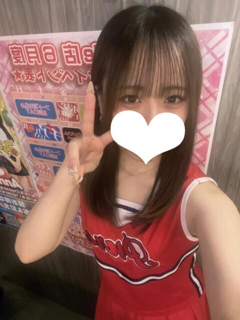 girl_6a9af8fde9bf56.96833791_480x640 (2).jpg