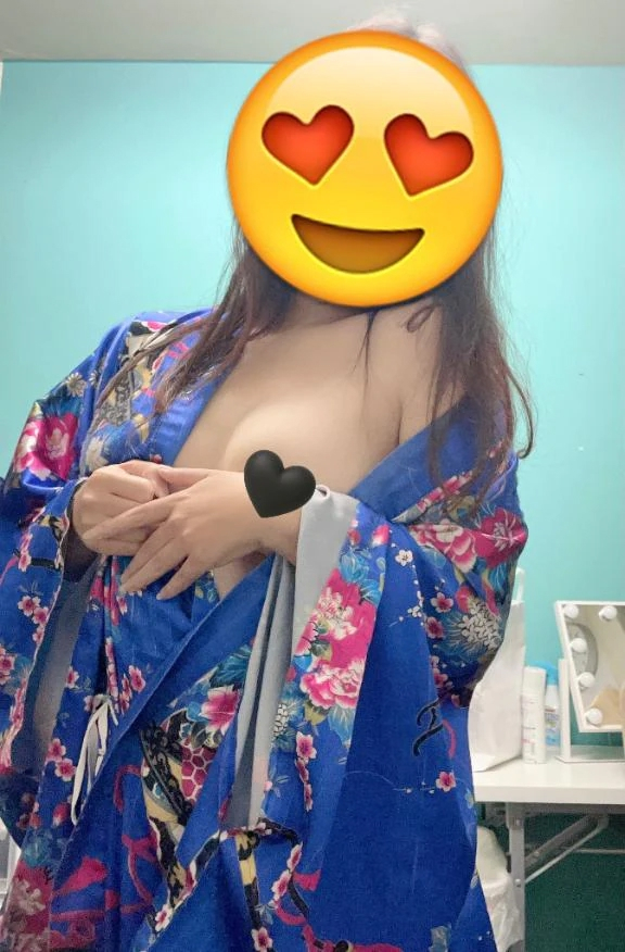 みさ