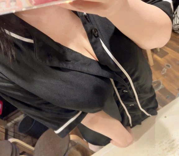ななみ