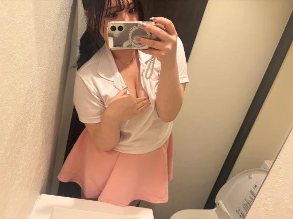 さとみ