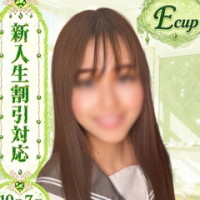 ゆりな