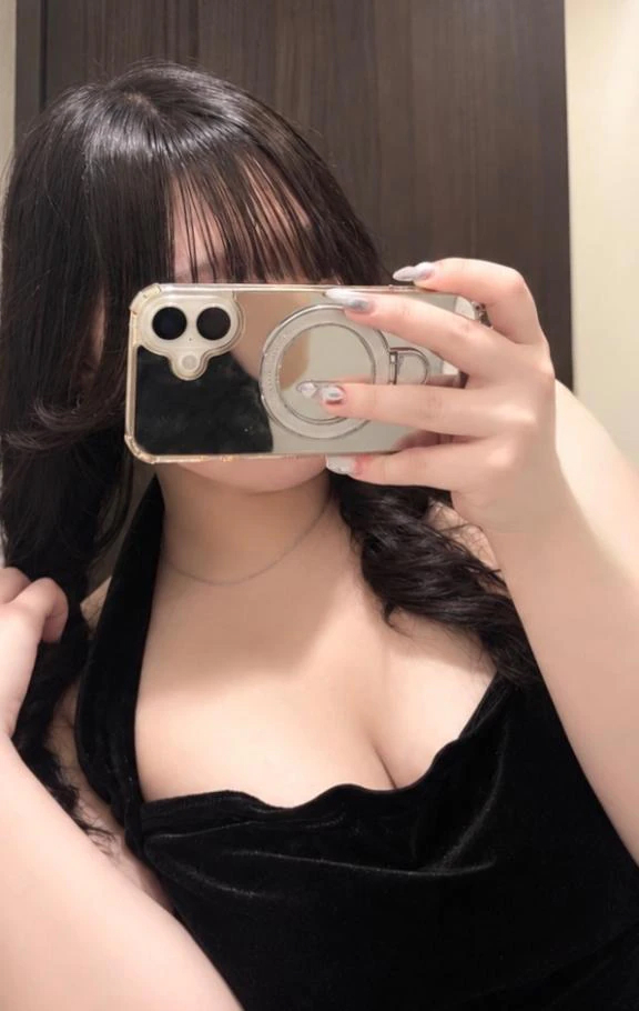 さとみ