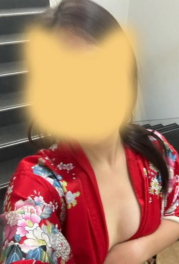 みさ