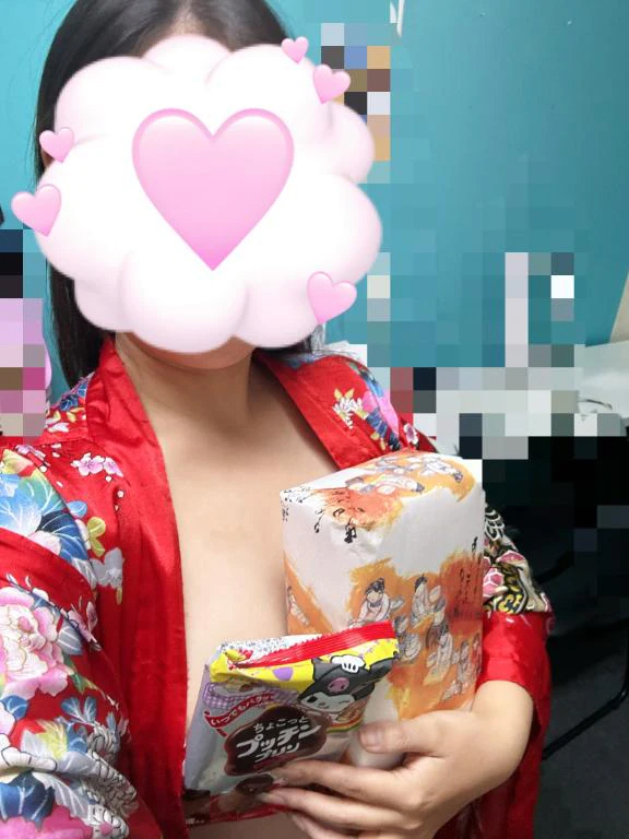 みさ