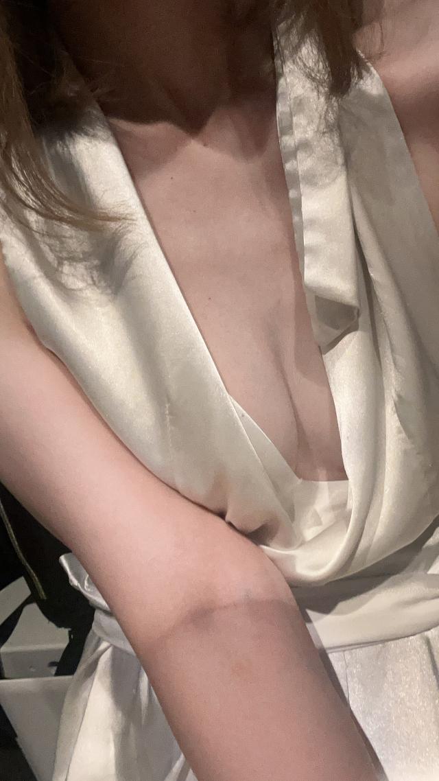 あや