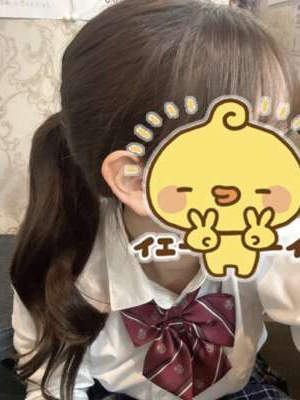 すず♡AGE 20 / T.153 B.88(E) W.55 H.70