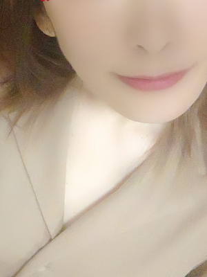 人気爆発中！容姿端麗お上品奥様！レイナさんが出勤中です！！
